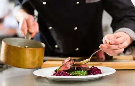 emploi cuisinier Rennes-1