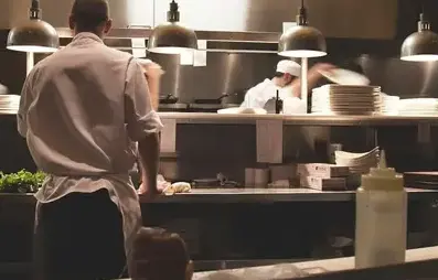 emploi cuisinier Rennes-2